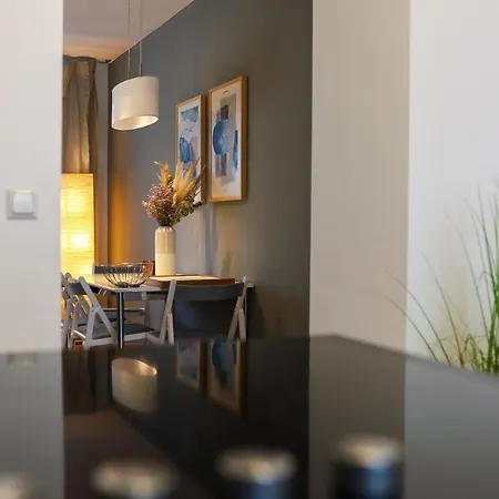 Apartment Namastay! - Moderne Stadtwohnung Am Ntm Und Blick Auf Den Wasserturm *